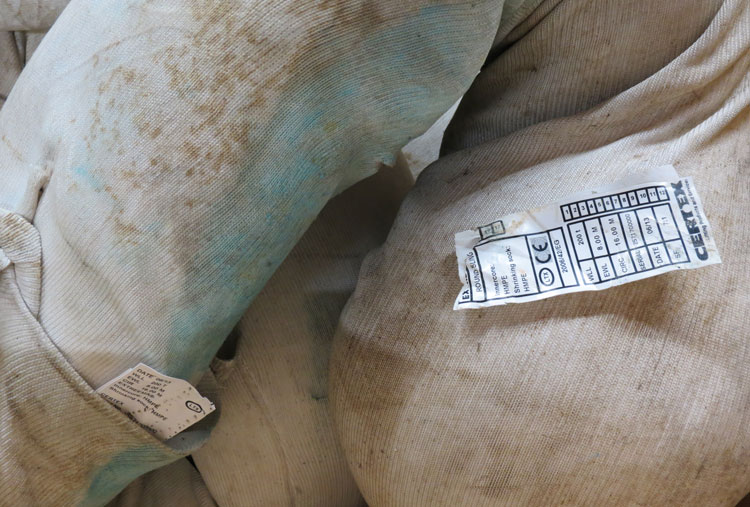 Afrevet label p&aring; heavy-lift rundsling